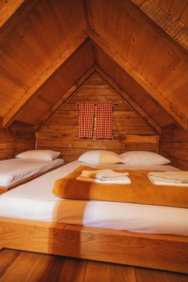 River huts Zrmanja Obrovac Exterior foto