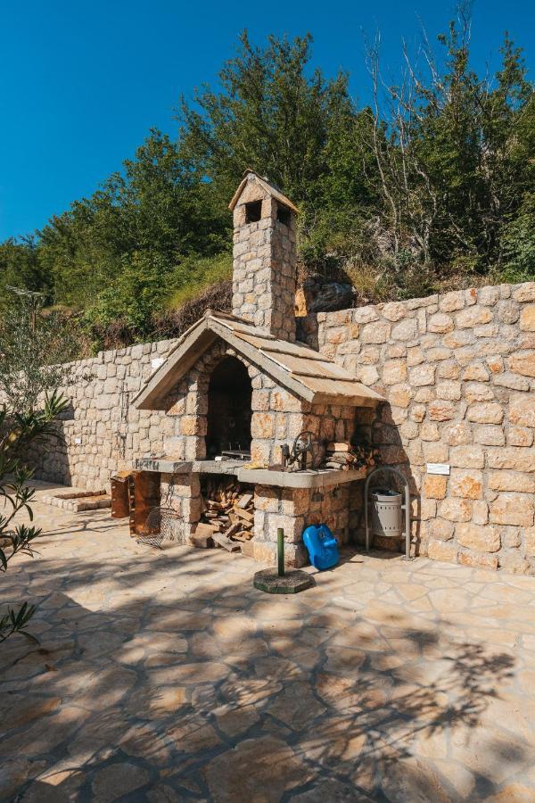 River huts Zrmanja Obrovac Exterior foto
