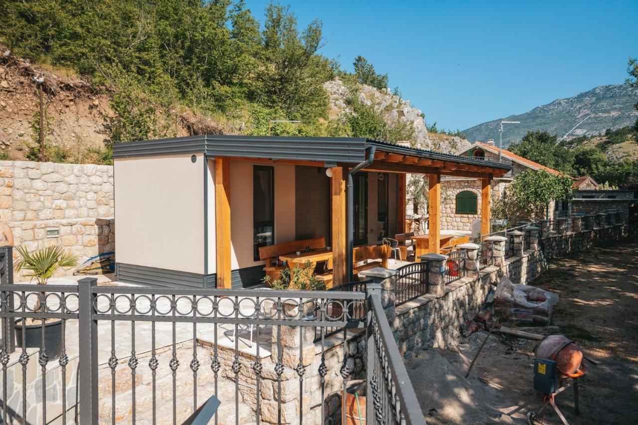 River huts Zrmanja Obrovac Exterior foto